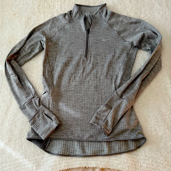 Nike Dri-fit running pullover, new without tags - Picture 1 of 6